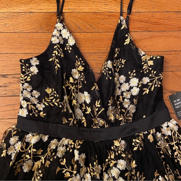 Gold Floral Embroidered Tulle Dress - Picture 6 of 16